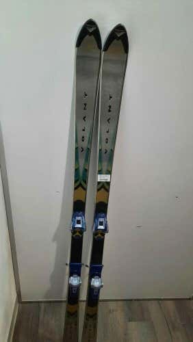 Volant All Mountain Skis With Salomon Bindings Size 170cm