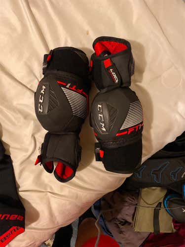 Senior Medium CCM JetSpeed FT1  Elbow Pads