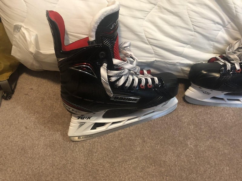 New Senior Bauer Vapor X500 Hockey Skates Extra Wide Width Size 7