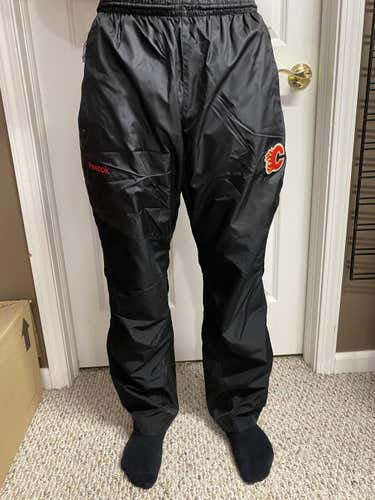 New Calgary Flames Reebok Center Ice Collection Pants
