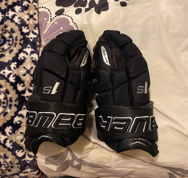 Black Senior Bauer Supreme 1S 14" Gloves