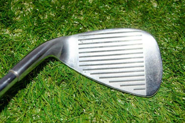 Ram 	Accubar 	Pitching Wedge 	Right Handed 	35.5"	Steel 	Stiff	New Grip