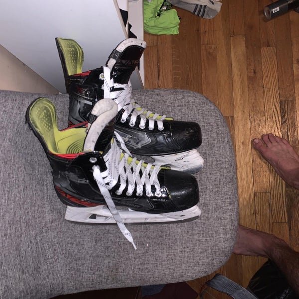 Senior Bauer Vapor X2.9 Extra Wide Width Size 9 Hockey Skates