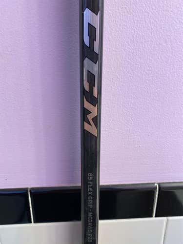 Senior Right Handed Jetspeed FT3 Pro Toe Pattern  Hockey Stick
