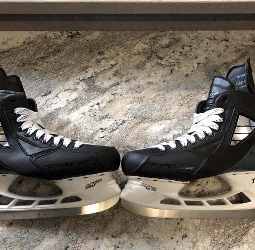 BRAND NEW NEVER USED TRUE PRO SIZE 8