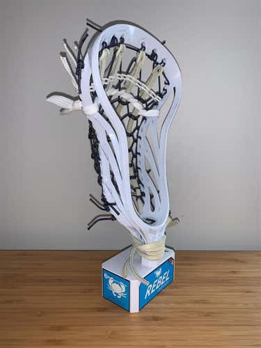 White Used Box Strung Pioneer Head