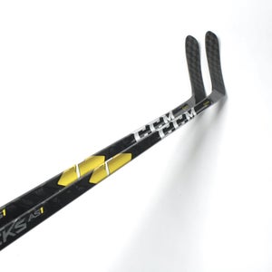 PRICE IS FIRM! CCM Trigger 3D Int Stick | SidelineSwap