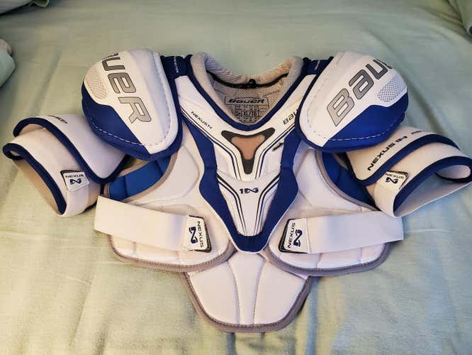 Used Senior Extra Large Bauer Nexus 1N Shoulder Pads