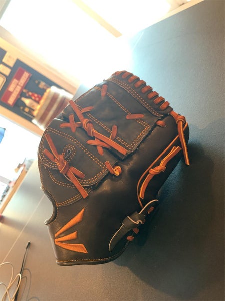 Black High School/College Pitcher's Professional Series 12" Baseball Glove