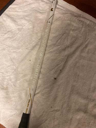 Wooden Under Armor Shaft. (good Condition