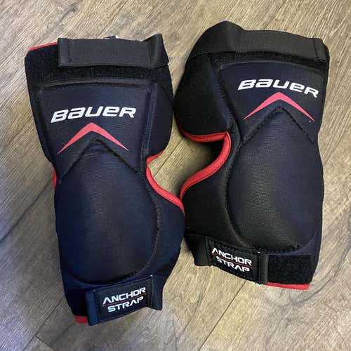 Used Bauer Adult Goalie Knee Pads