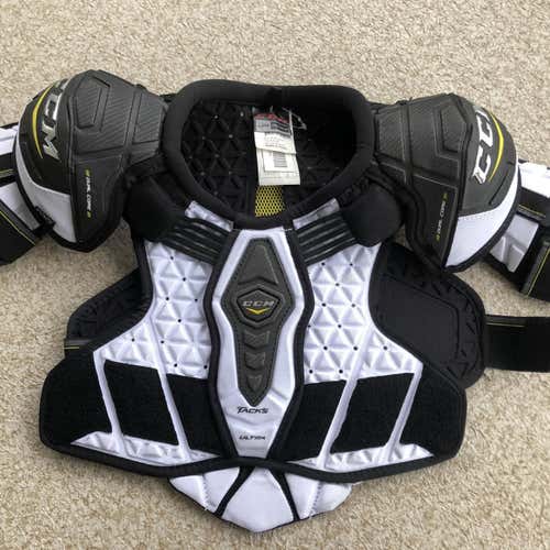 New Junior Medium CCM Ultra Tacks Shoulder Pads