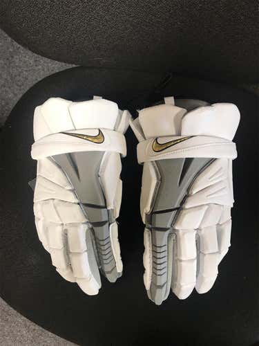 White New Player's Nike Vapor Elite 13" Lacrosse Gloves