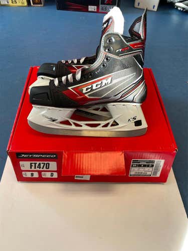 Senior CCM JetSpeed FT470 Regular Width Size 9 Hockey Skates