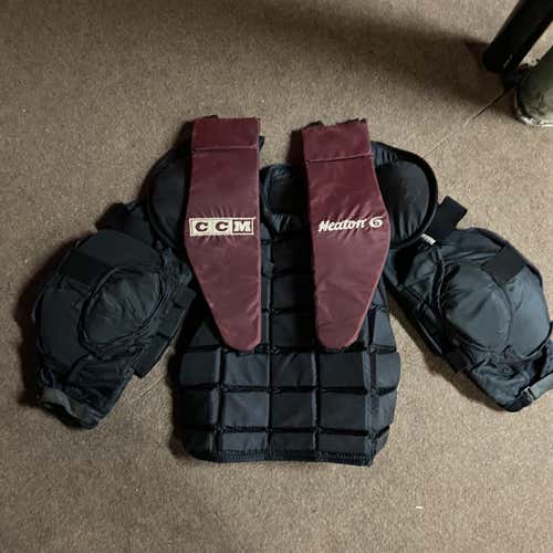 Senior Medium CCM Goalie Chest Protector