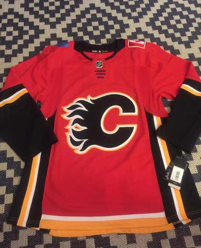Adidas Climalite NHL Calgary Flames Home Jersey Size 46