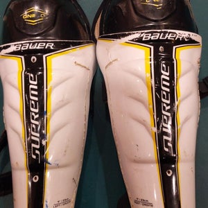 Used Youth Bauer Supreme One80 Shin Pads