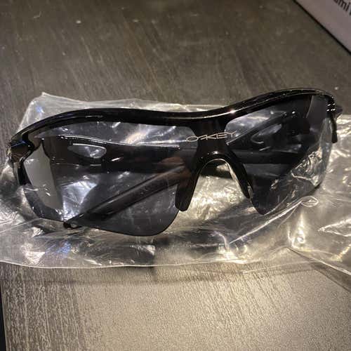Oakley Radarlock Sunglasses AAA Replica