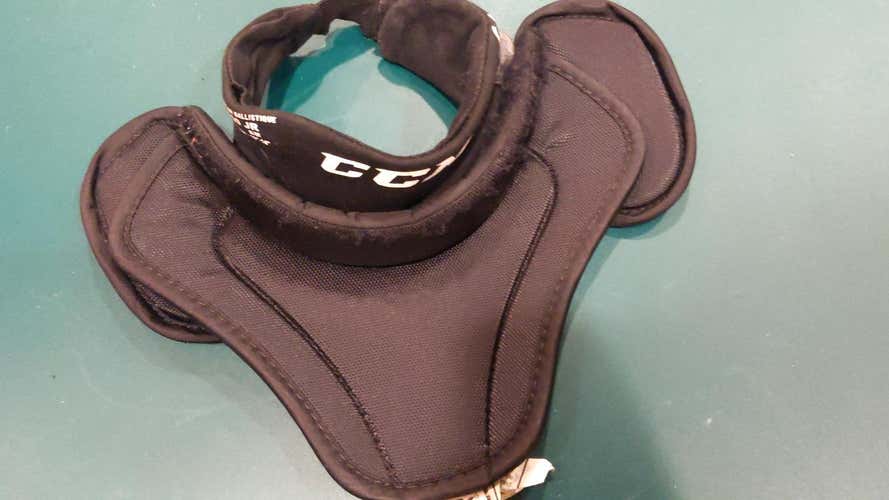 CCM Goalie Neck protector