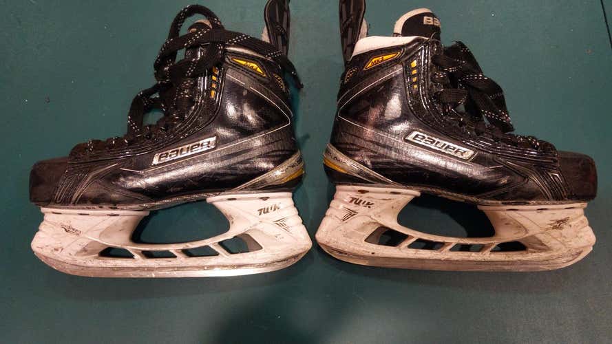 Bauer Supreme MX3 Hockey Skates jr Size 3