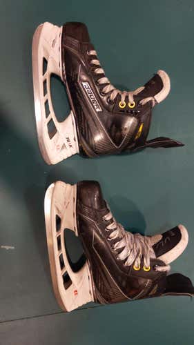 Used Junior Bauer Supreme 160 Hockey Skates Regular Width Size 4