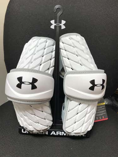 New  Large Under Armour VFT Plus-III Arm Pads