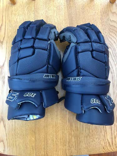 New STX Stallion 300 10" Lacrosse Gloves