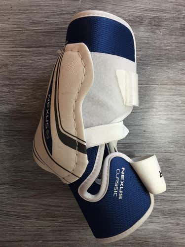 Large Bauer Nexus Classic Elbow Pads