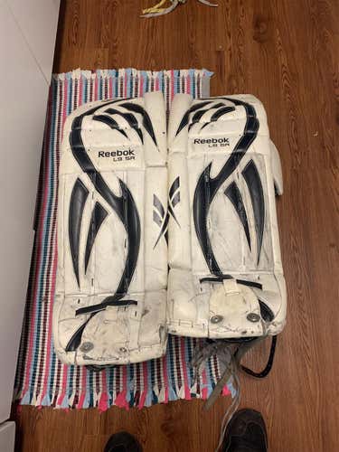 Senior 34+1 Reebok L9 Goalie Leg Pads