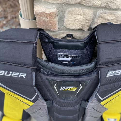 Senior Large Bauer Supreme Ultrasonic  Goalie Chest Protector