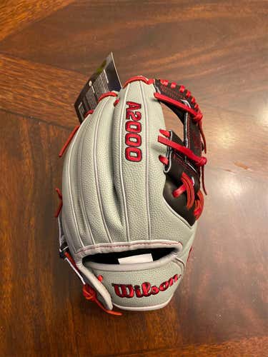 Wilson A2000 SuperSkin DP15 11.5 Baseball Glove