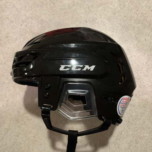 Black New Large CCM Tacks 310  Helmet