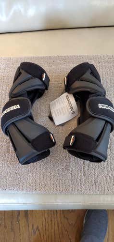 New Youth Maverik Rome RX Arm Pads