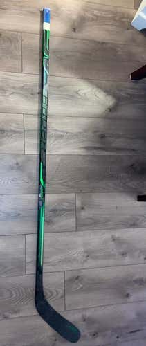 Senior Left Hand Supreme ADV Mid Pattern  Hockey Stick