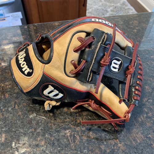 High School/College Infield A2000 11.5" Baseball Glove