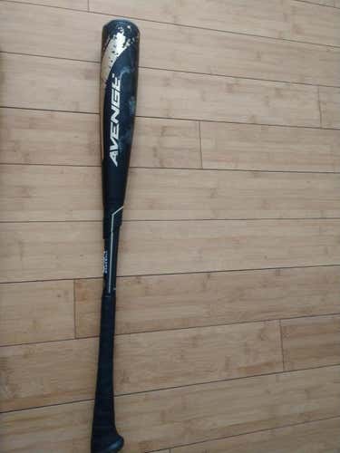 Used Kid Pitch (9YO-13YO) 2020 AXE Composite Avenge Bat (-10) 18 oz 28"