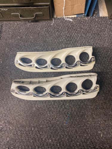 *Rare* T-Blades Holder Size 264