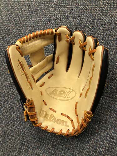 Brand New Wilson RHT Infield A2K Baseball Glove 11.75" Model 1787 WTA2KRB201787SS
