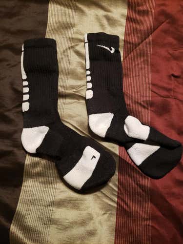 Nike Elite Performance Socks Black White