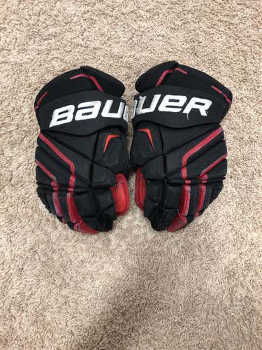 Black Senior Bauer Apx2 14" Pro Stock Gloves Black Hawks (Panarin?)