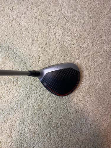 Men's Right Handed M5 Regular Flex 15 Loft Fairway Wood