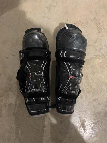 Senior Bauer Vapor Shin Pads