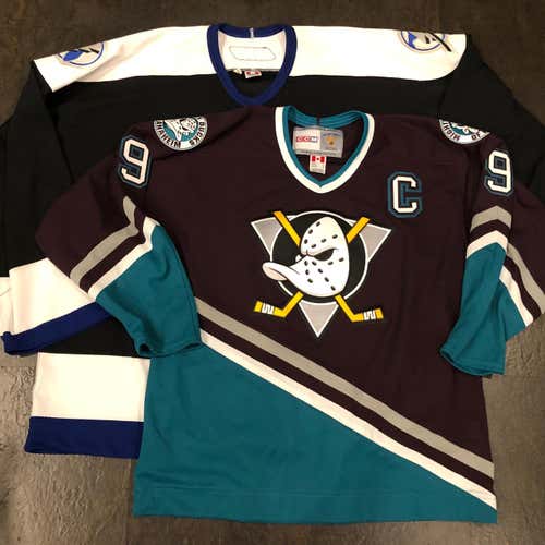 Bundle of 2 Jerseys For bcastblake109
