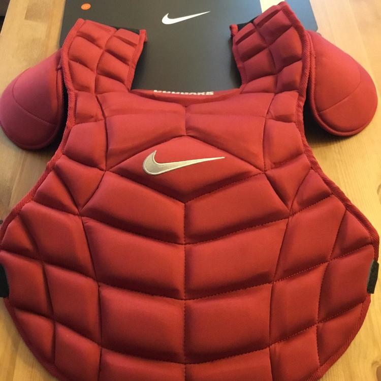 customize nike catchers gear