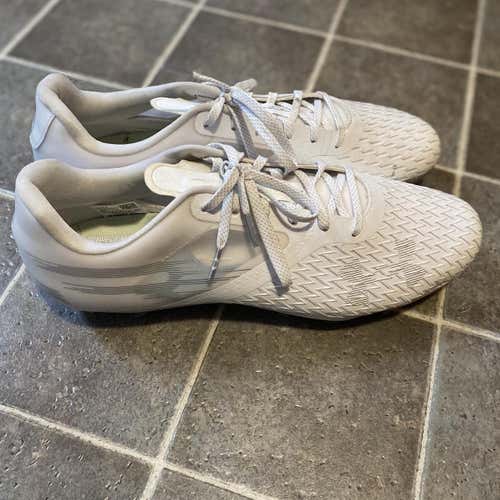 Adult Size 12.5 (Women's 13.5) Low Cut