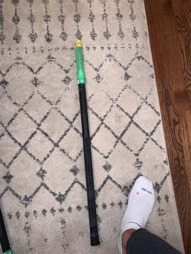 Used StringKing Composite Pro Faceoff Shaft