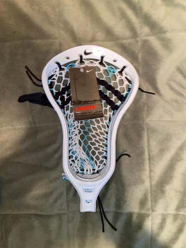 BN Strung Nike Lakota U Head