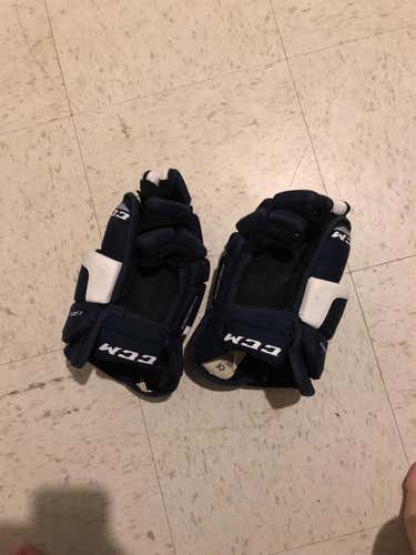 Black Senior CCM C 200 13" Gloves