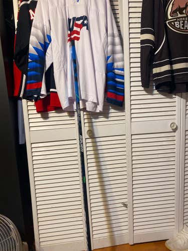 Senior Left Hand Nexus Geo Pro Stock Hockey Stick