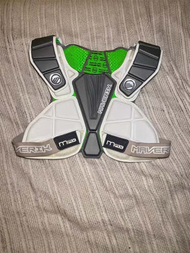 Used Medium Maverik Max Speed Shoulder Pads